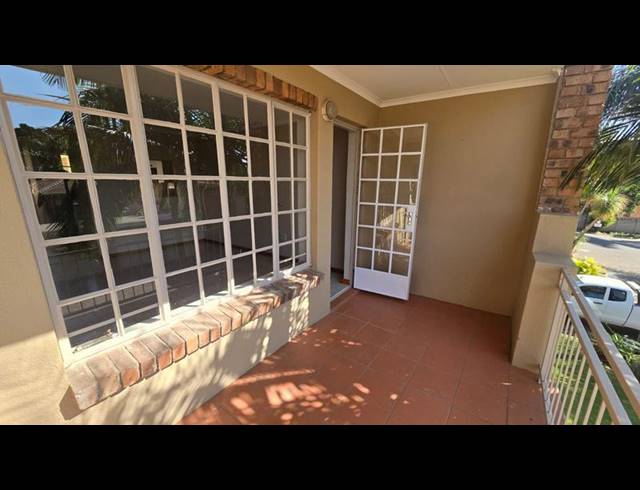 3 BEDROOM APARTMENT FOR SALE IN MAGALIESKRUIN